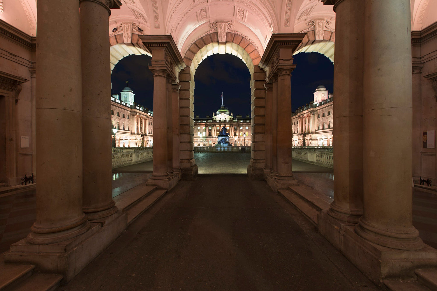 Exhibitions Shop - SOMERSET HOUSE SHOP